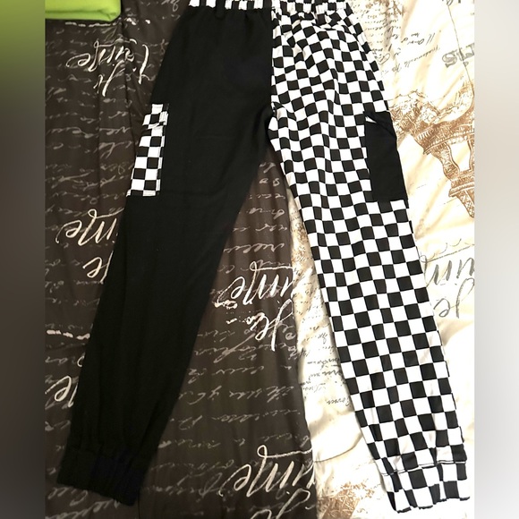 Checkered pants - Picture 2 of 4